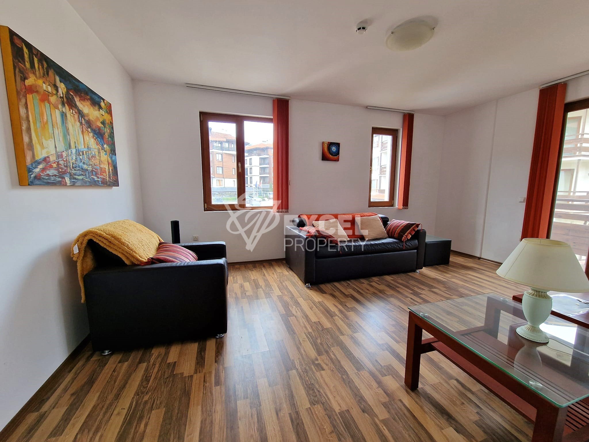 Светъл двустаен апартамент на 200 метра от ски пътя за продажба в Банско! Изгодна цена!