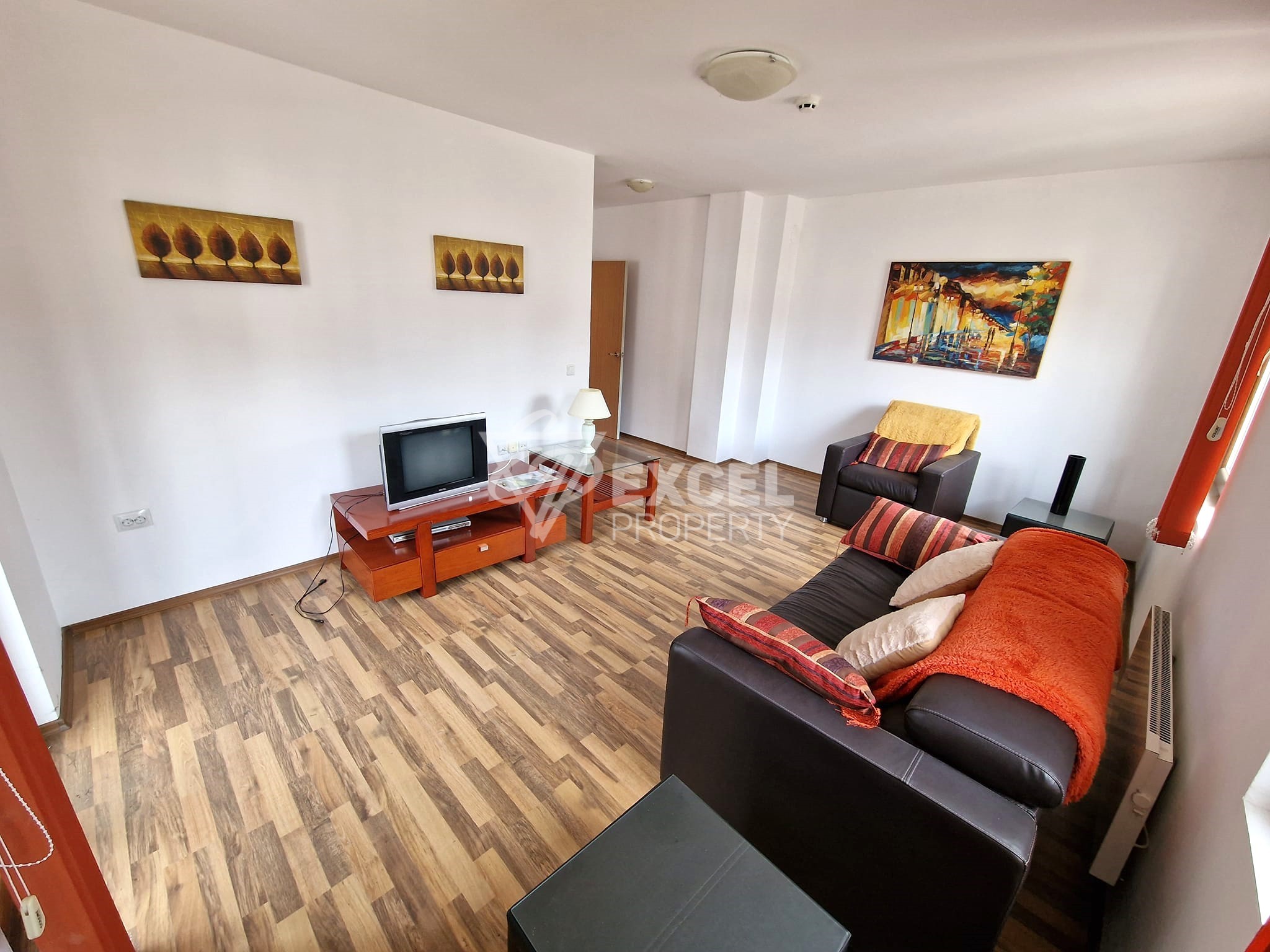 Светъл двустаен апартамент на 200 метра от ски пътя за продажба в Банско! Изгодна цена!