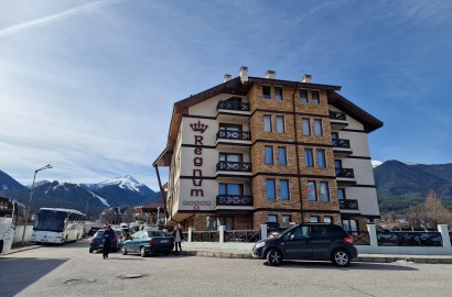 Южен, двустаен апартамент  с фронтална гледка към Пирин планина за продажба в Хотел REGNUM 5 *, Банско