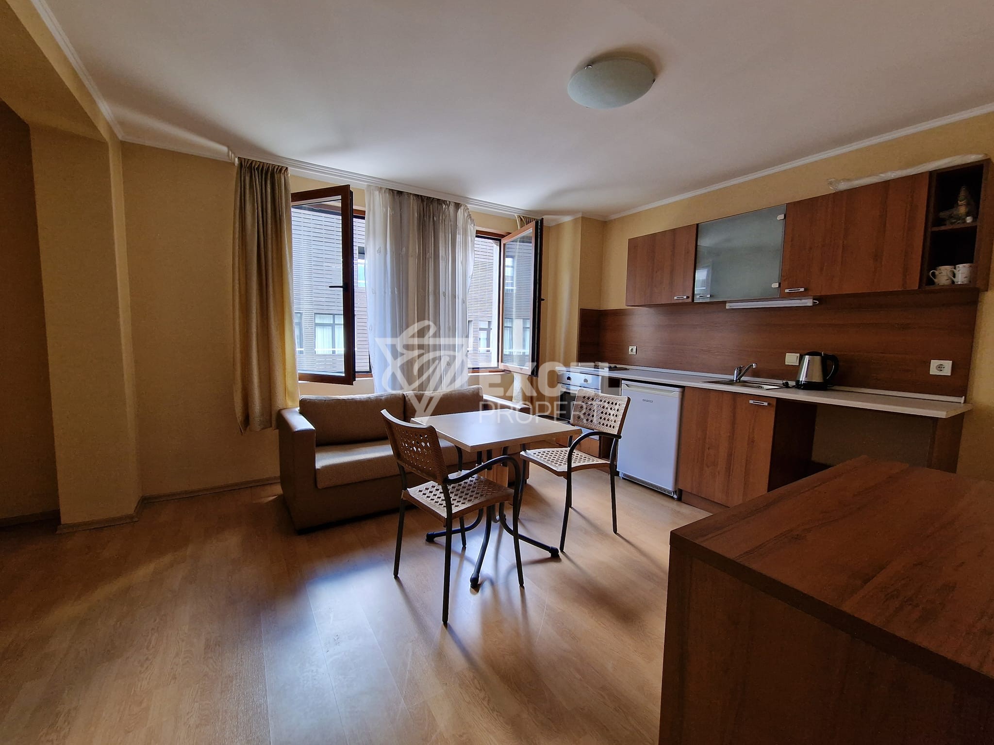 Двустаен апартамент в жилищна сграда за продажба в Банско до Хотел Лъки