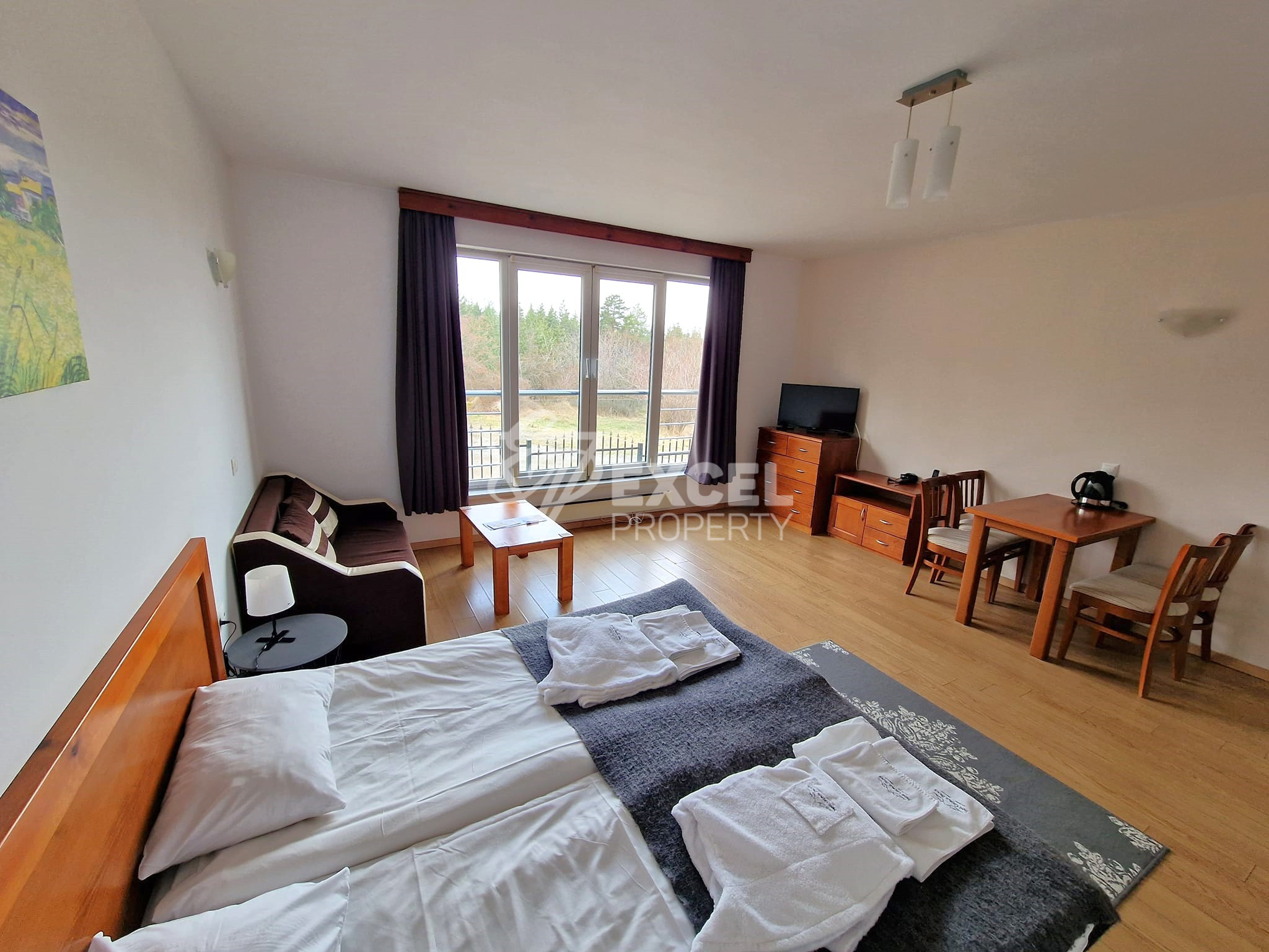 Просторно студио за продажба в Апартхотел Saint George Palace, Банско