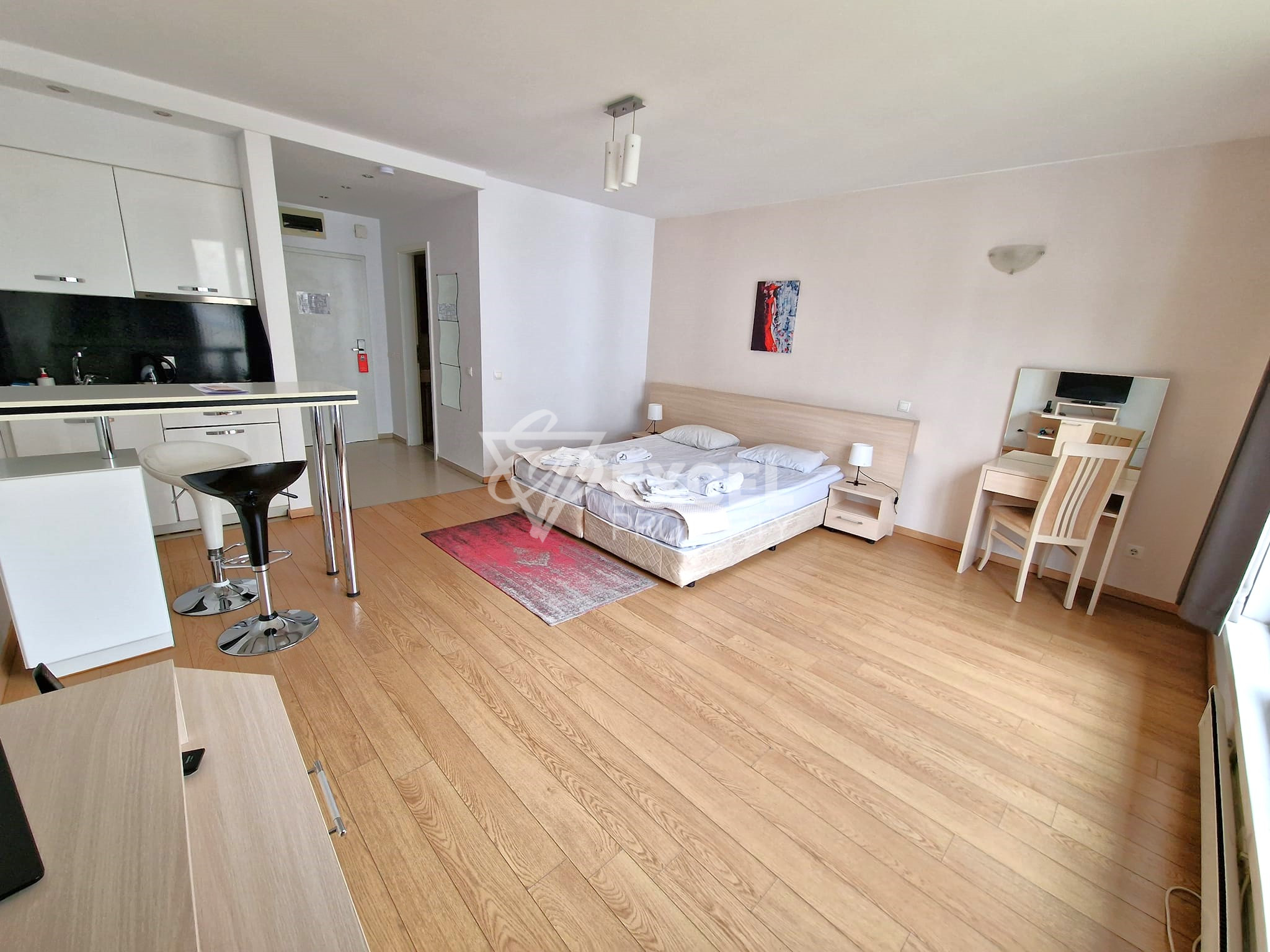 Стилно обзаведено студио за продажба в елитен Апартхотел Saint George Palace, Банско