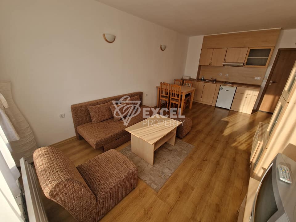 Двустаен апартамент в сграда с ниска такса поддръжка Snow Legend  и красива гледка към Пирин за продажба в Банско