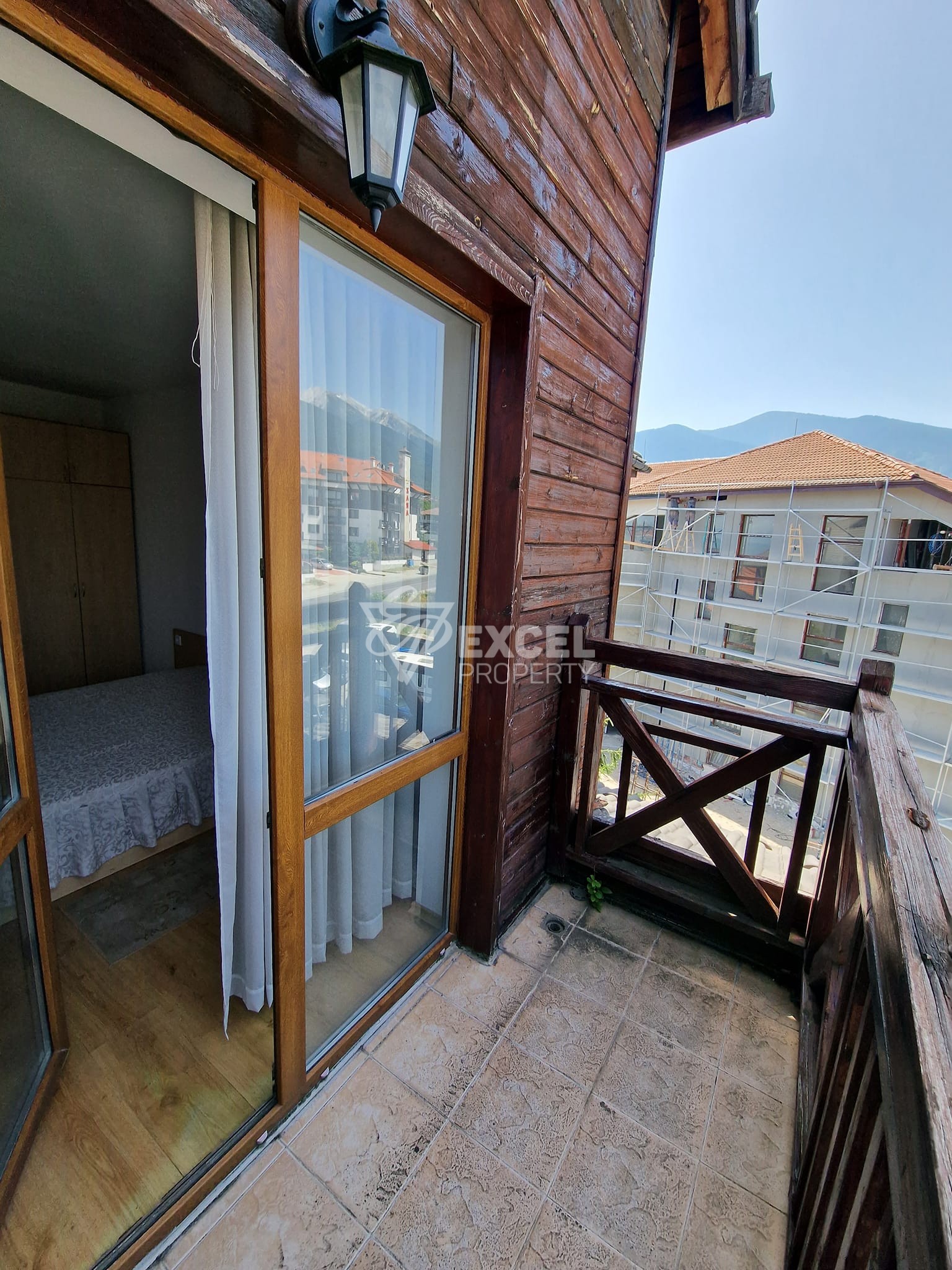 Двустаен апартамент в сграда с ниска такса поддръжка Snow Legend  и красива гледка към Пирин за продажба в Банско