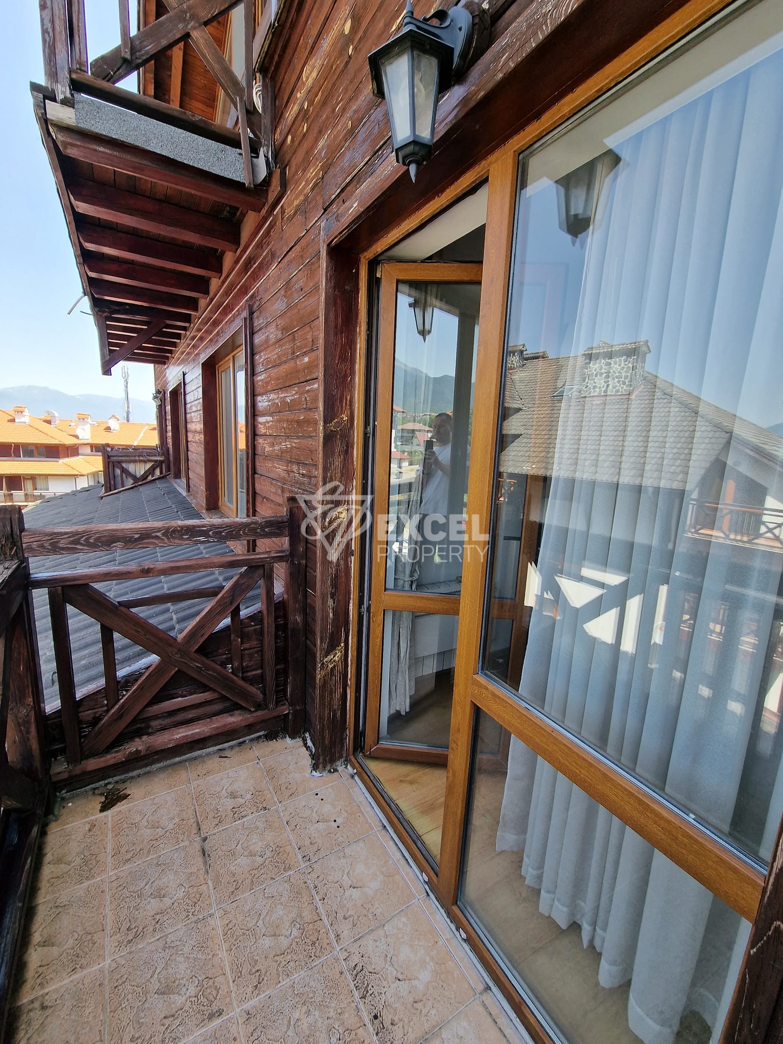 Двустаен апартамент в сграда с ниска такса поддръжка Snow Legend  и красива гледка към Пирин за продажба в Банско