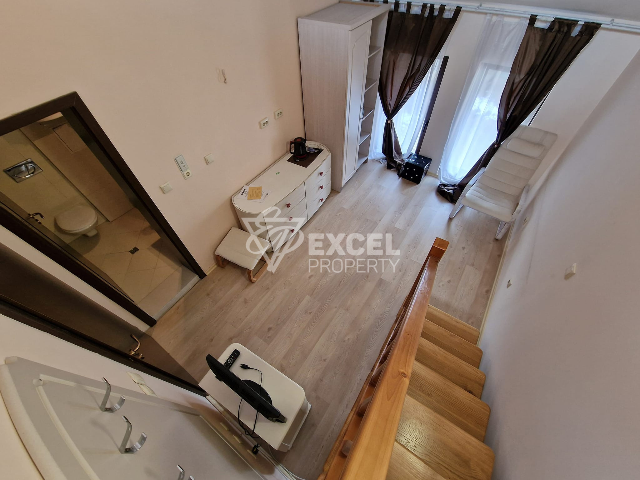 Апартамент (мезонет) в сграда с ниска такса поддръжка до хотел Тане в Банско