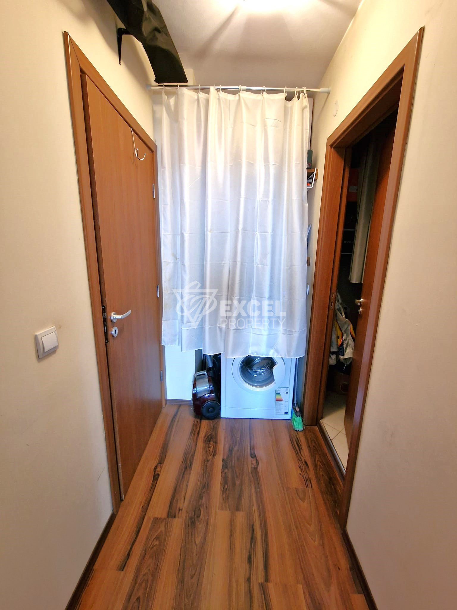 Обзаведен двустаен апартамент в целогодишно работещ комплекс за продажба в Банско