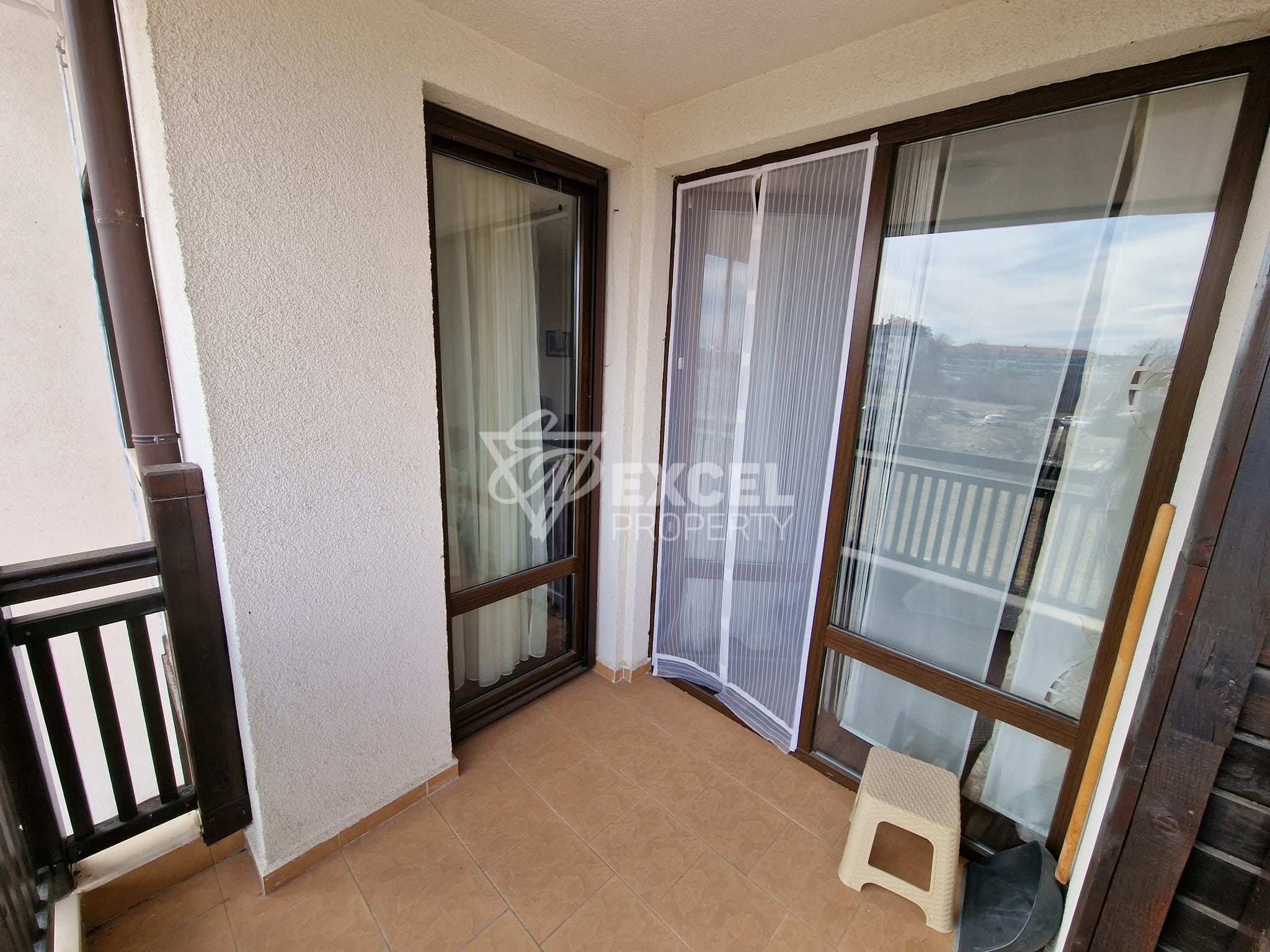 Обзаведен двустаен апартамент в целогодишно работещ комплекс за продажба в Банско