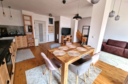 Уникален апартамент (мезонет) с фронтална гледка към Пирин планина за продажба в Банско