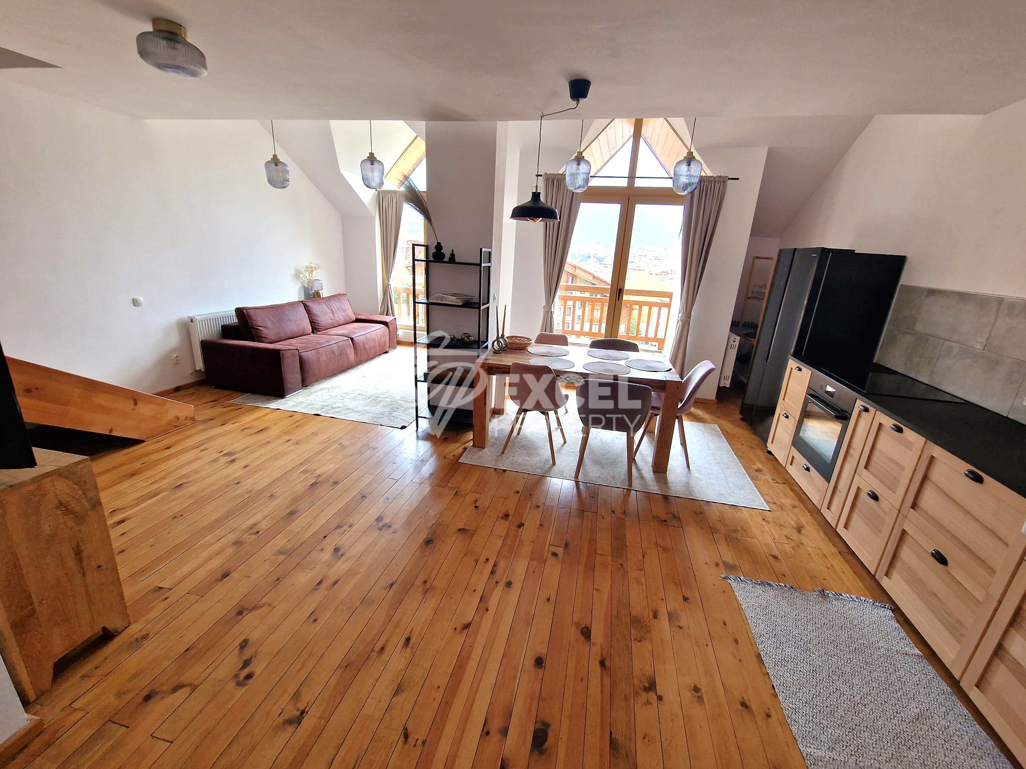 Уникален апартамент (мезонет) с фронтална гледка към Пирин планина за продажба в Банско