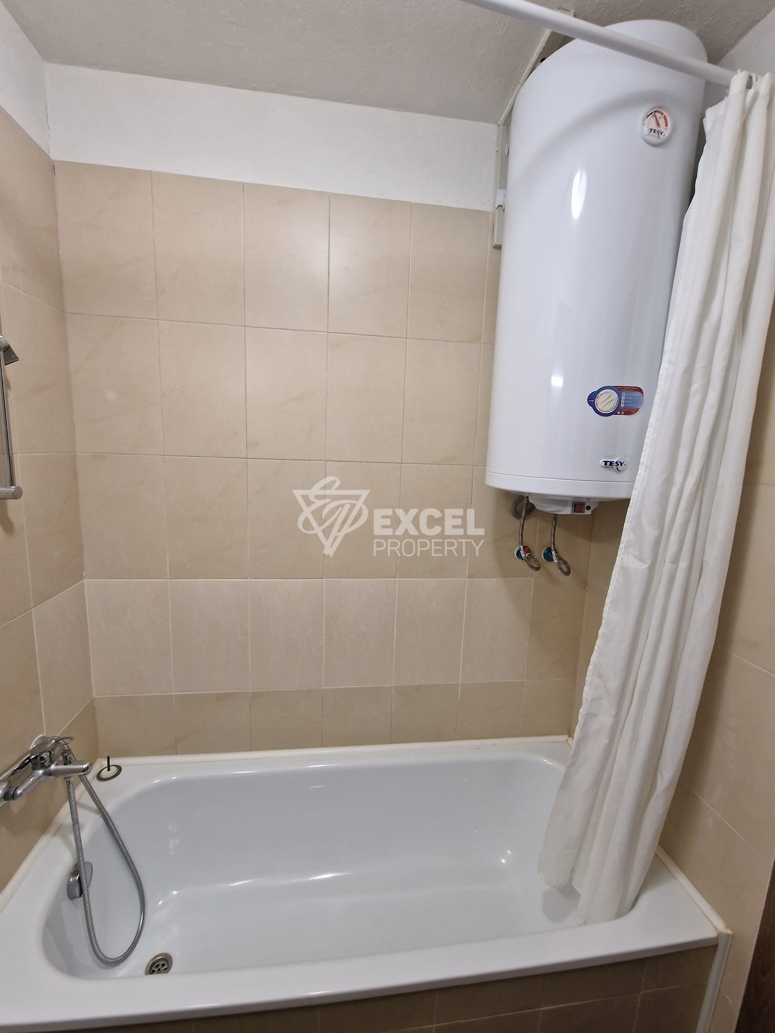 Южно студио с камина, климатик и прекрасна гледка към Пирин! Ниска такса поддръжка!