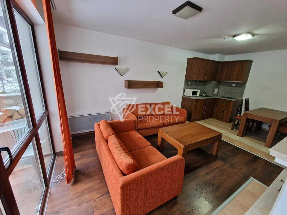 Обзаведен тристаен апартамент с камина под наем в Winslow Infinity, Банско