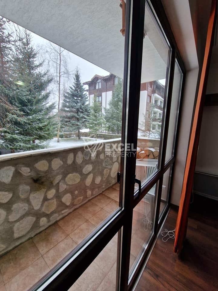 Обзаведен тристаен апартамент с камина под наем в Winslow Infinity, Банско