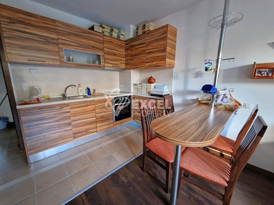 Тристаен апартамент с камина на изгодна цена за продажба в Winslow Infinity, Банско