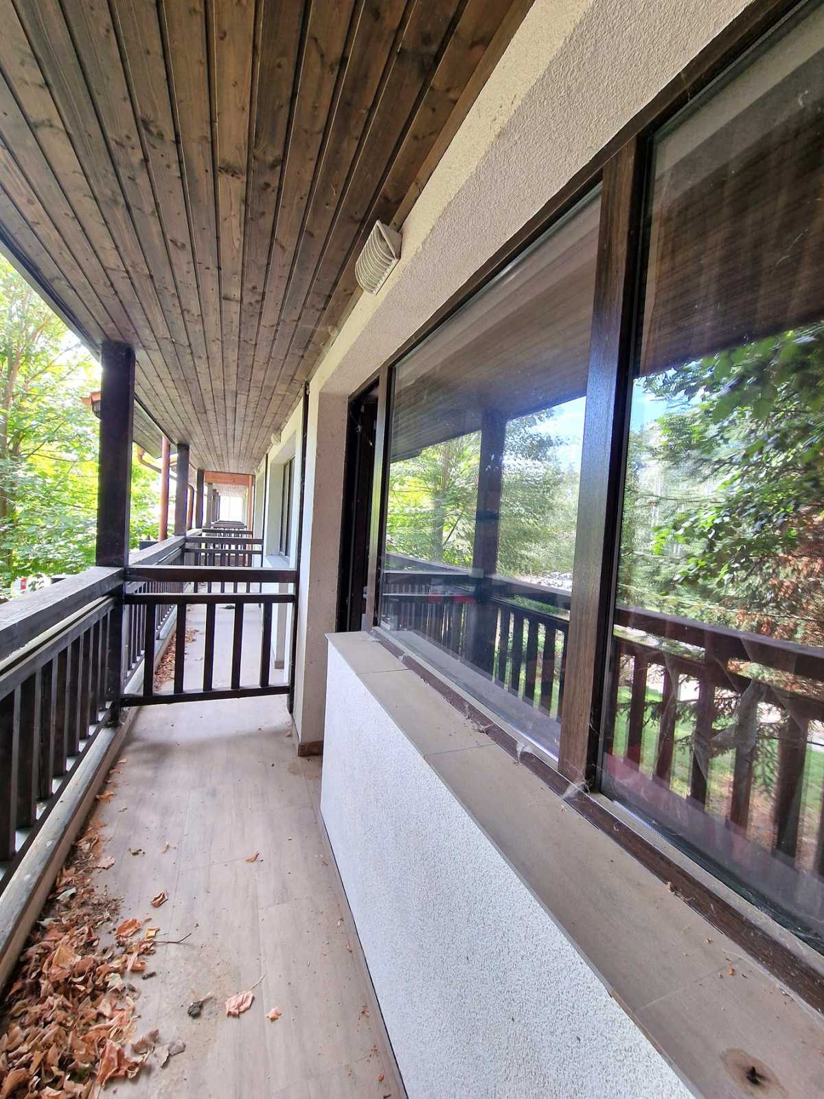 Изгодно студио за продажба с ниска такса поддръжка в село Баня!