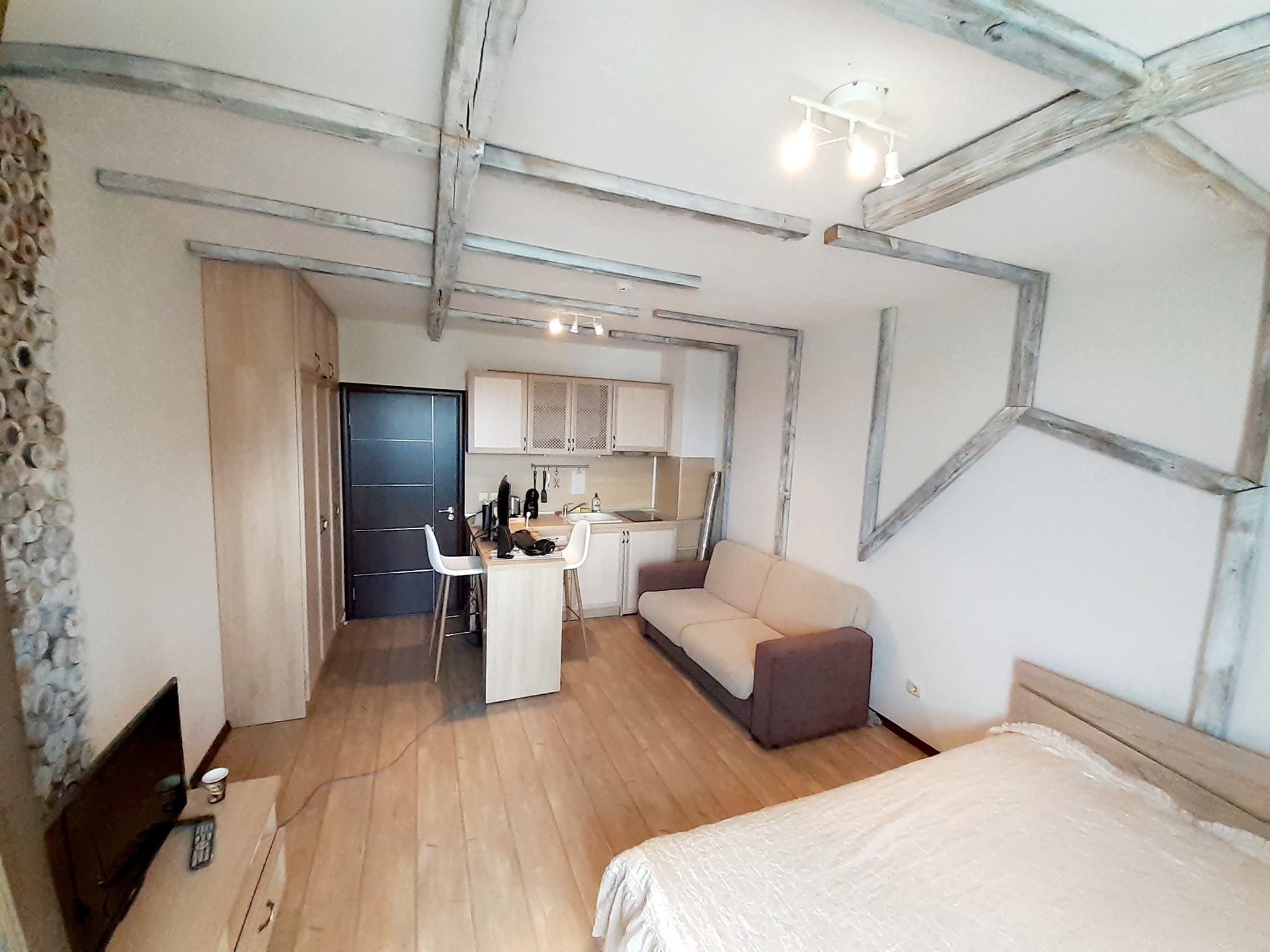 Инвестиция в Банско: Еко обзаведено студио за продажба в Alpine Lodge