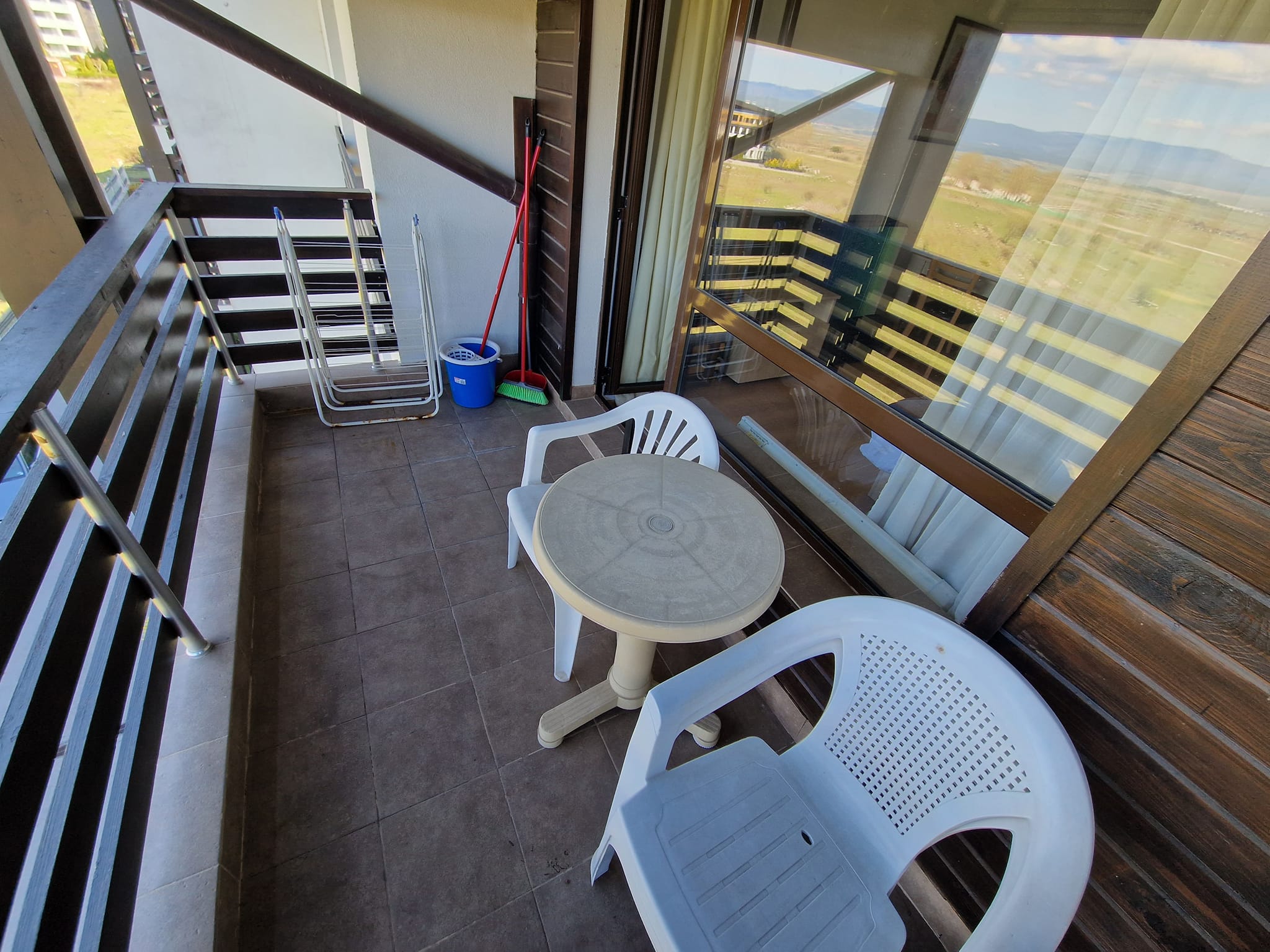 Изгодно студио с тераса за продажба в Аспен голф, Разлог