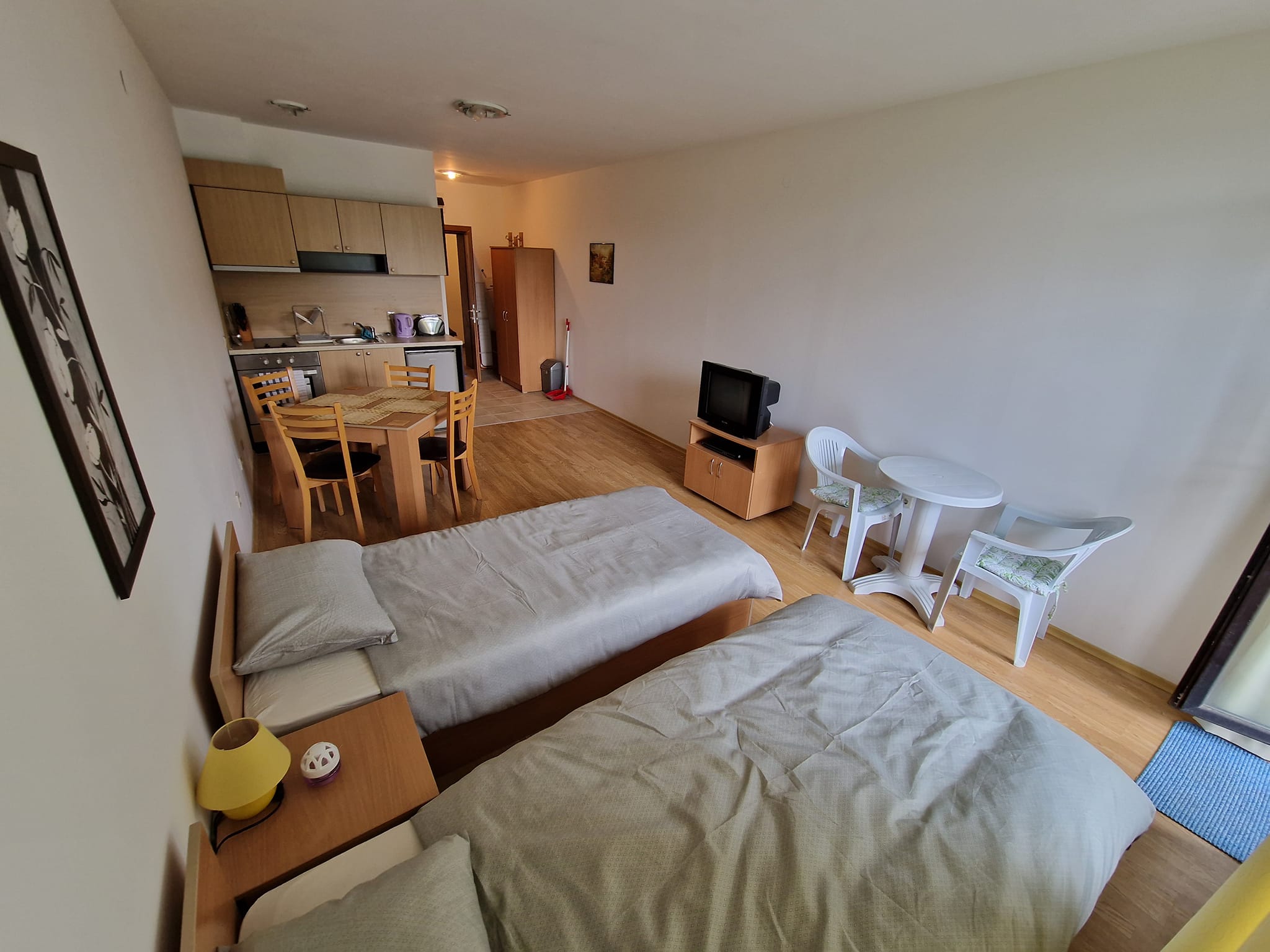 За продажба: Обзаведено студио с тераса в целогодишно работещ комплекс Аспен Валей