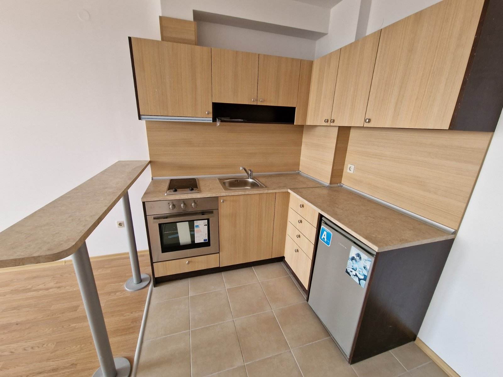 Разлог, Аспен Валей: Източен необзаведен двустаен апартамент с прекрасна гледка към басейна!