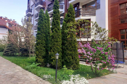 Ски зона, Банско: Маломерен двустаен апартамент с ниска такса поддръжка