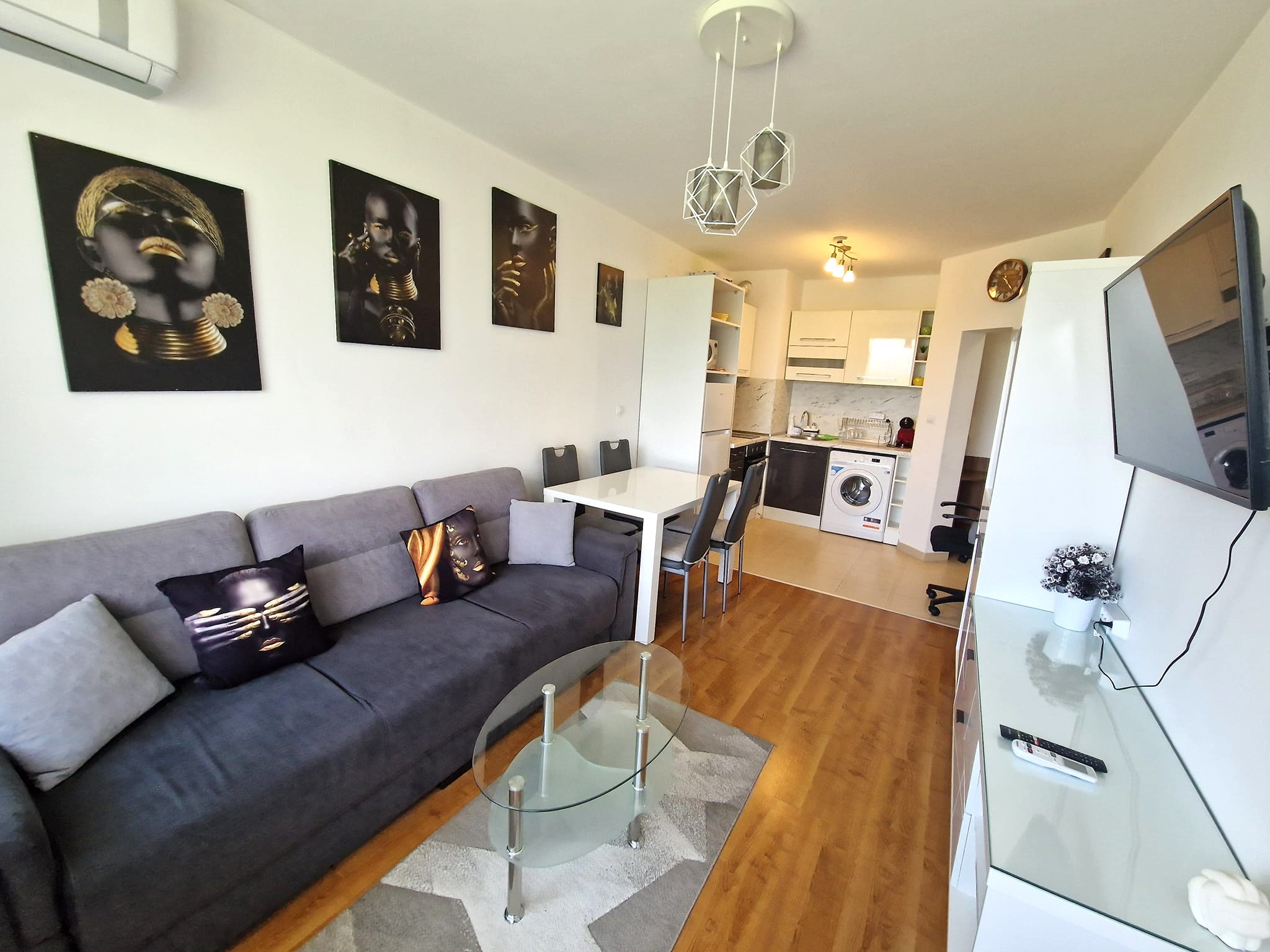 Модерно обзаведен апартамент в Belvedere Holiday Club за продажба в Банско