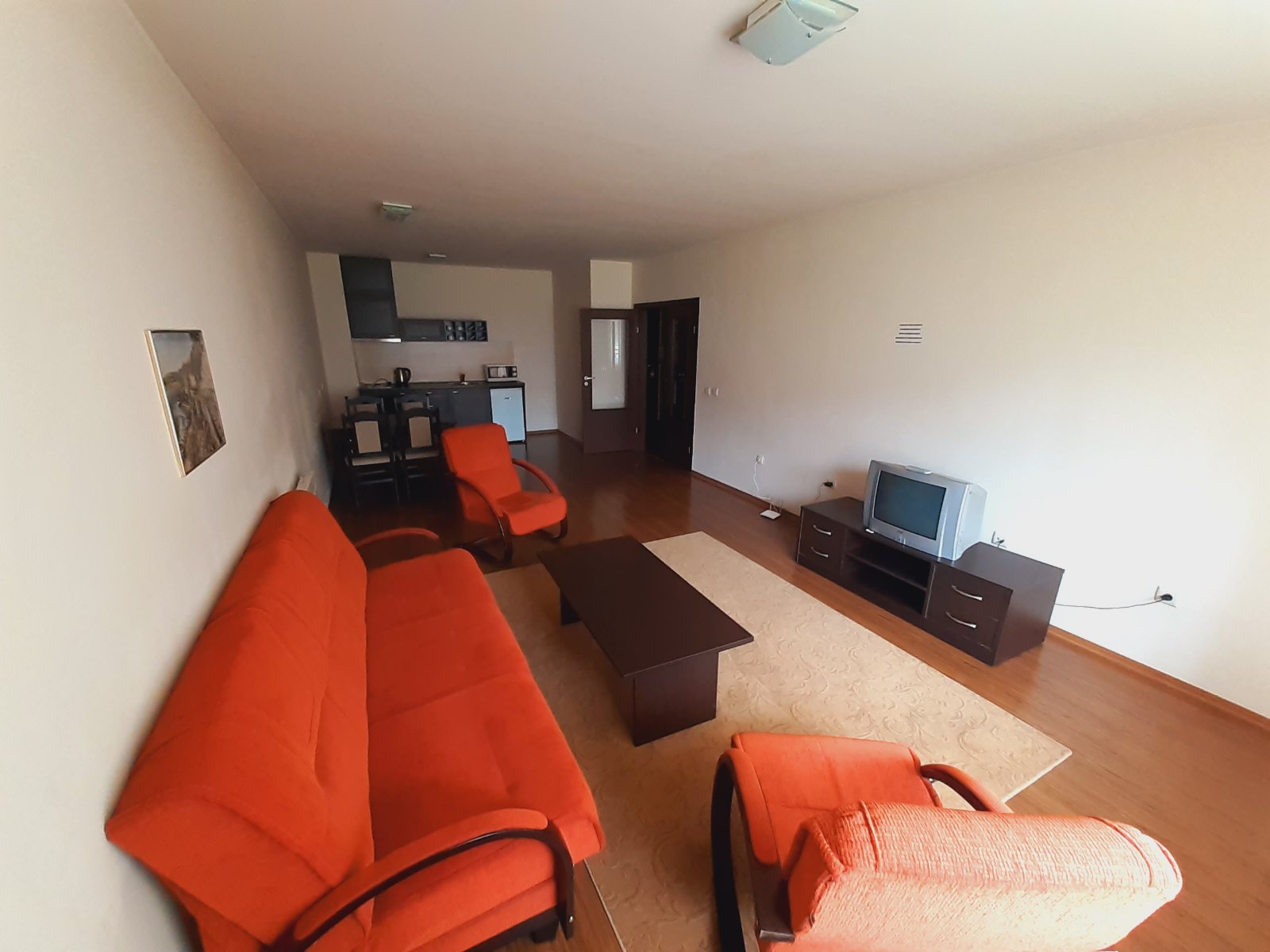 Просторен двустаен апартамент в Банско Роял Тауърс до Ски лифта