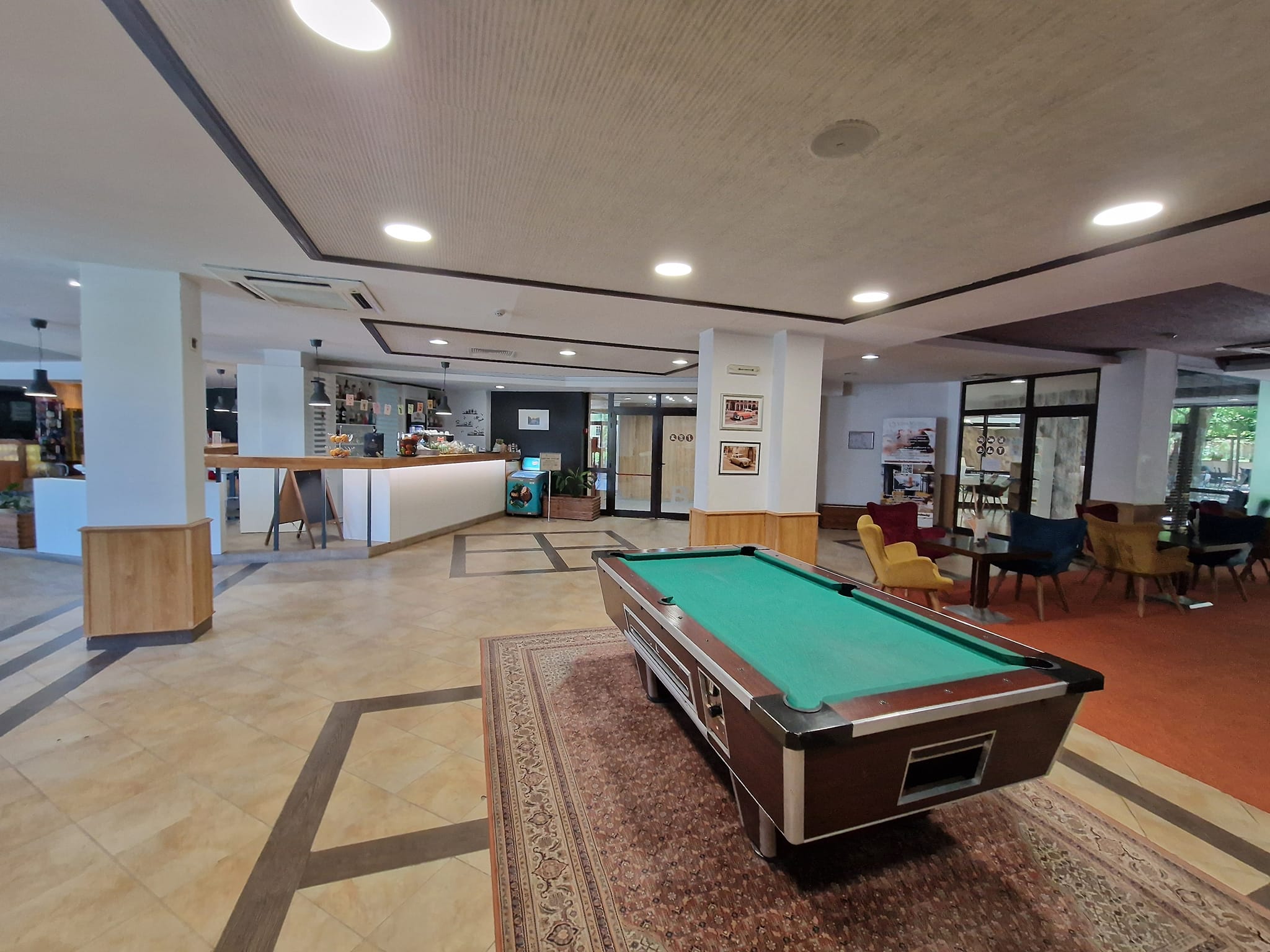 Уютен двустаен апартамент с модерно обзавеждане в комплекс Casa Karina, Банско