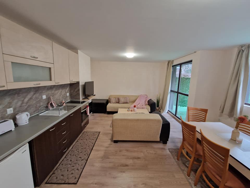 Просторен двустаен апартамент в Шале Монтан, Банско