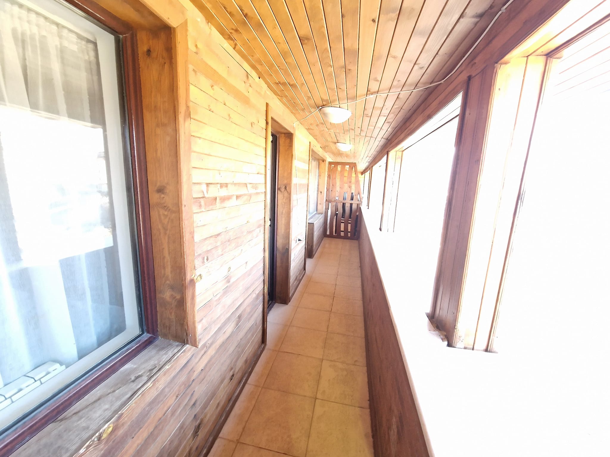 Тристаен апартамент в затворен комплекс Elegant LUX с фронтална гледка към Пирин планина