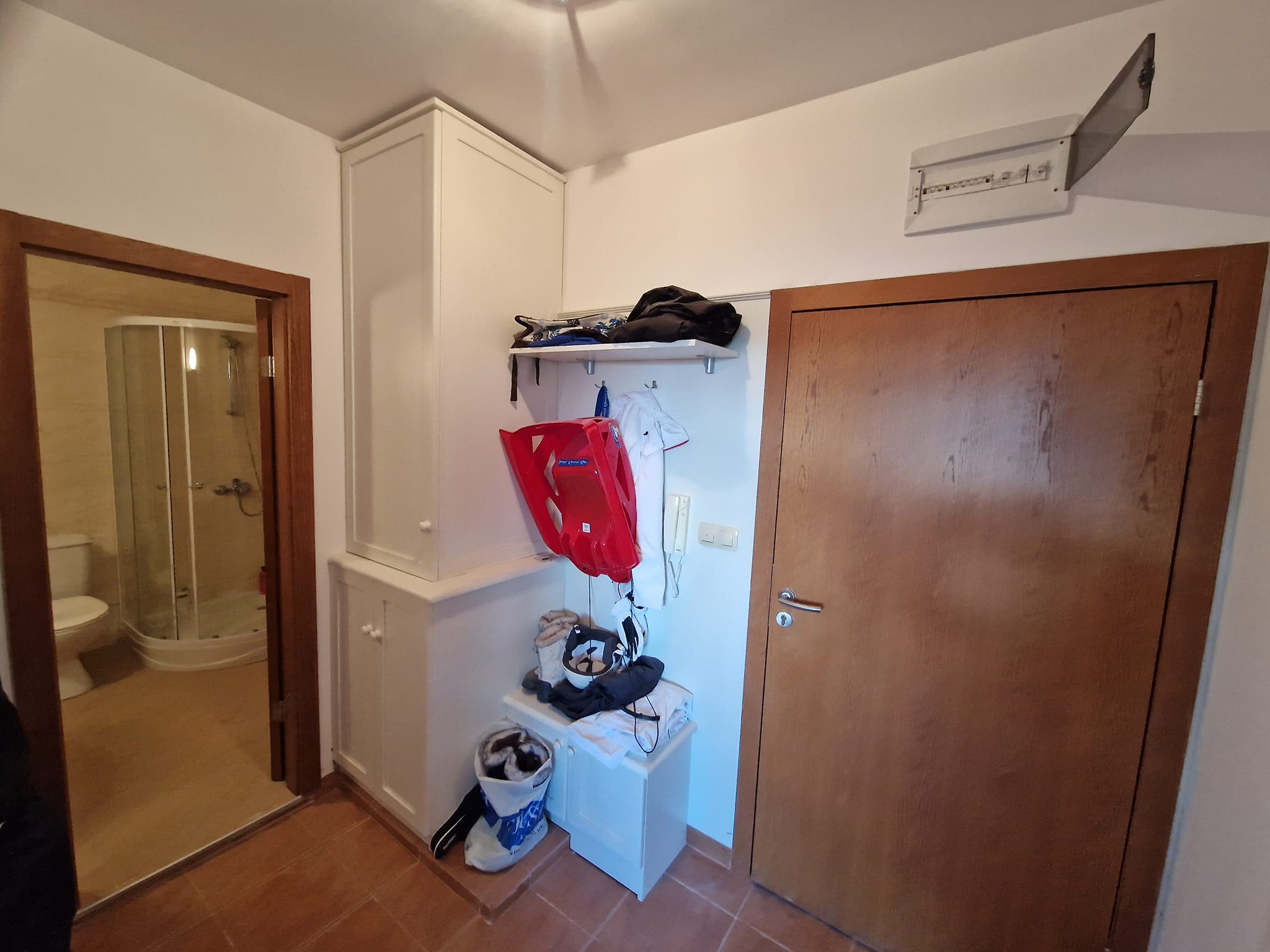 Източно студио с камина и ниска такса поддръжка за продажба в Банско