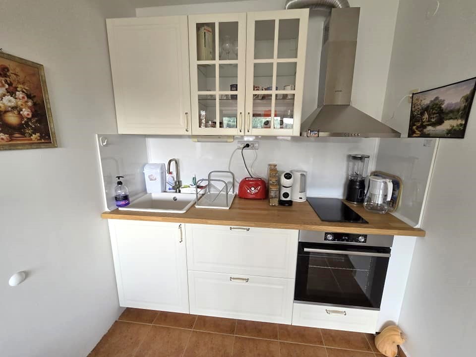 Уникален тристаен апартамент с фронтална гледка към Тодорка за продажба в Банско