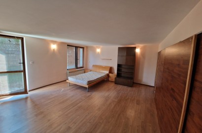 За продажба: Фитнес зала (студио) без такса поддръжка!