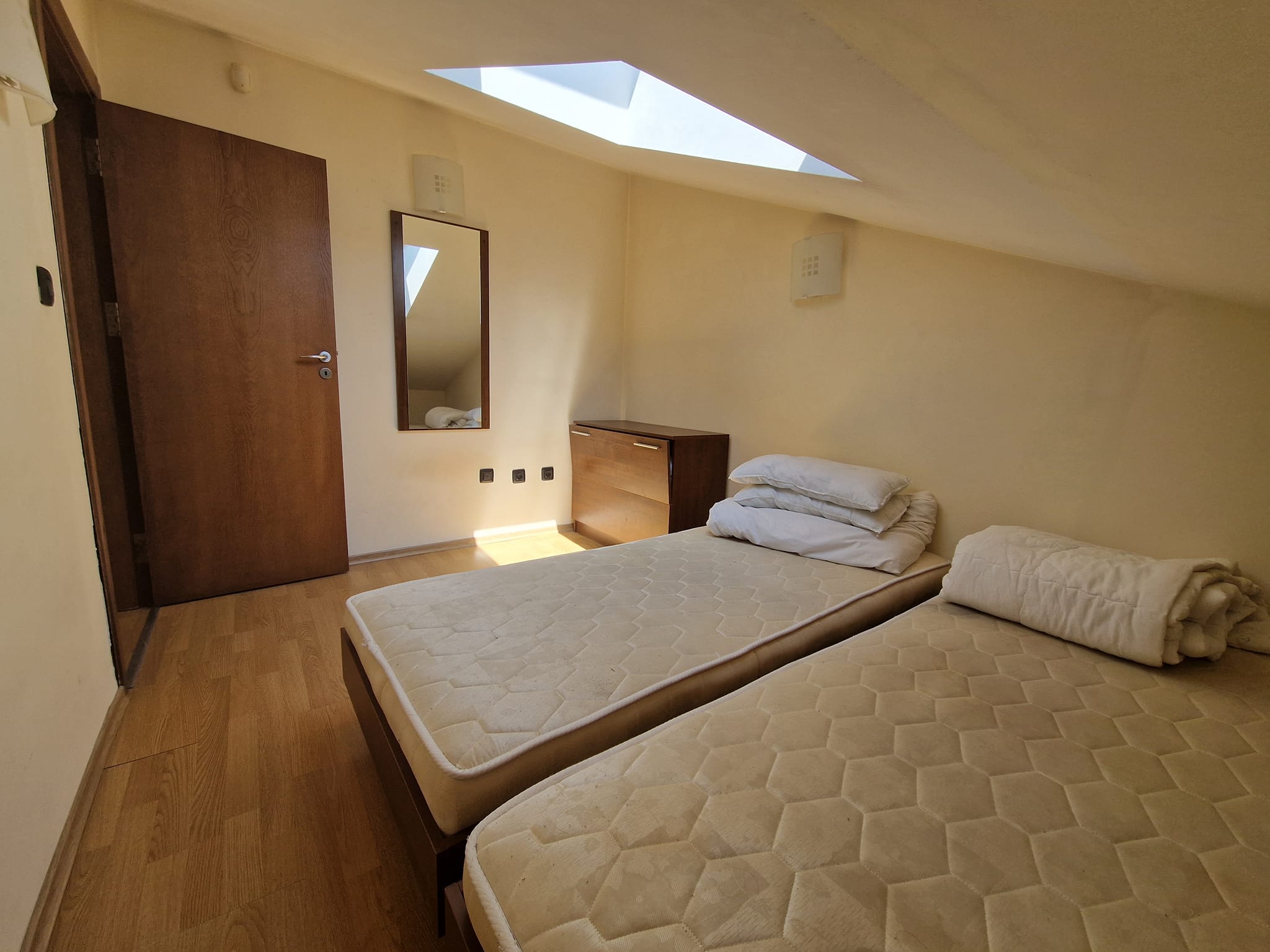 Изгоден обзаведен двустаен апартамент до ски лифта в Банско