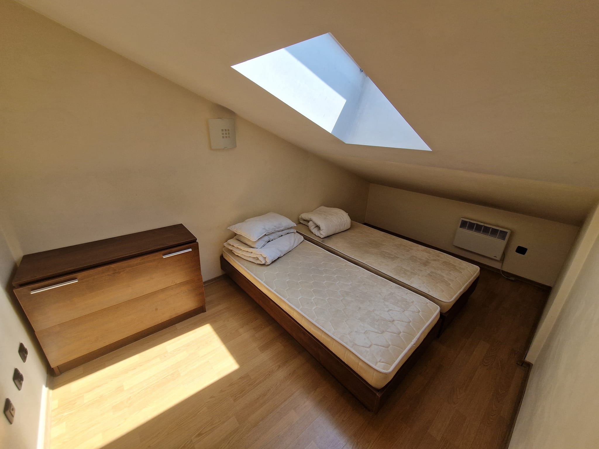 Изгоден обзаведен двустаен апартамент до ски лифта в Банско