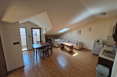 Изгоден обзаведен двустаен апартамент до ски лифта в Банско