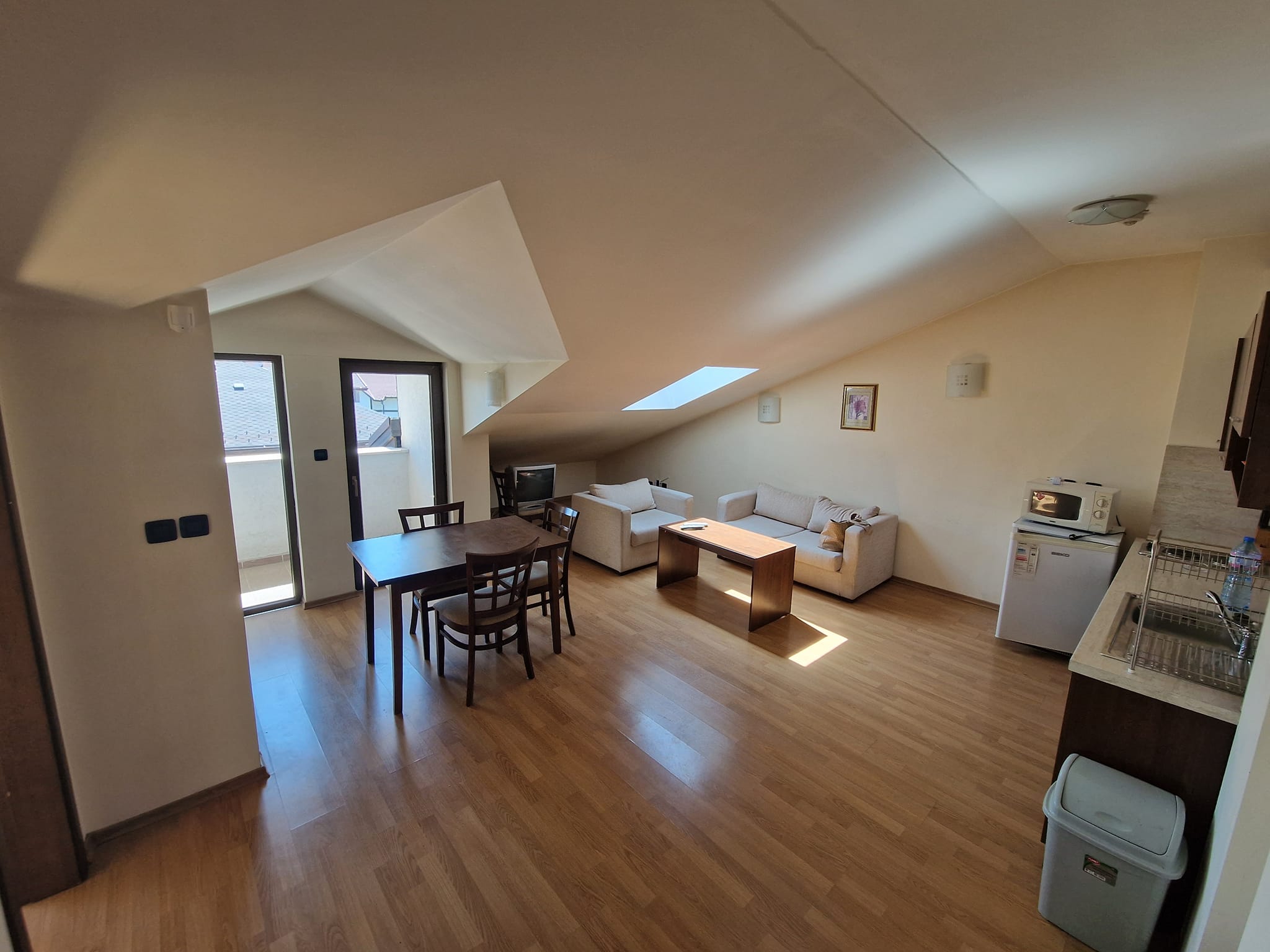 Изгоден обзаведен двустаен апартамент до ски лифта в Банско