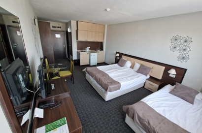 Guinness Hotel, Банско: Уютно студио за продажба до ски лифта