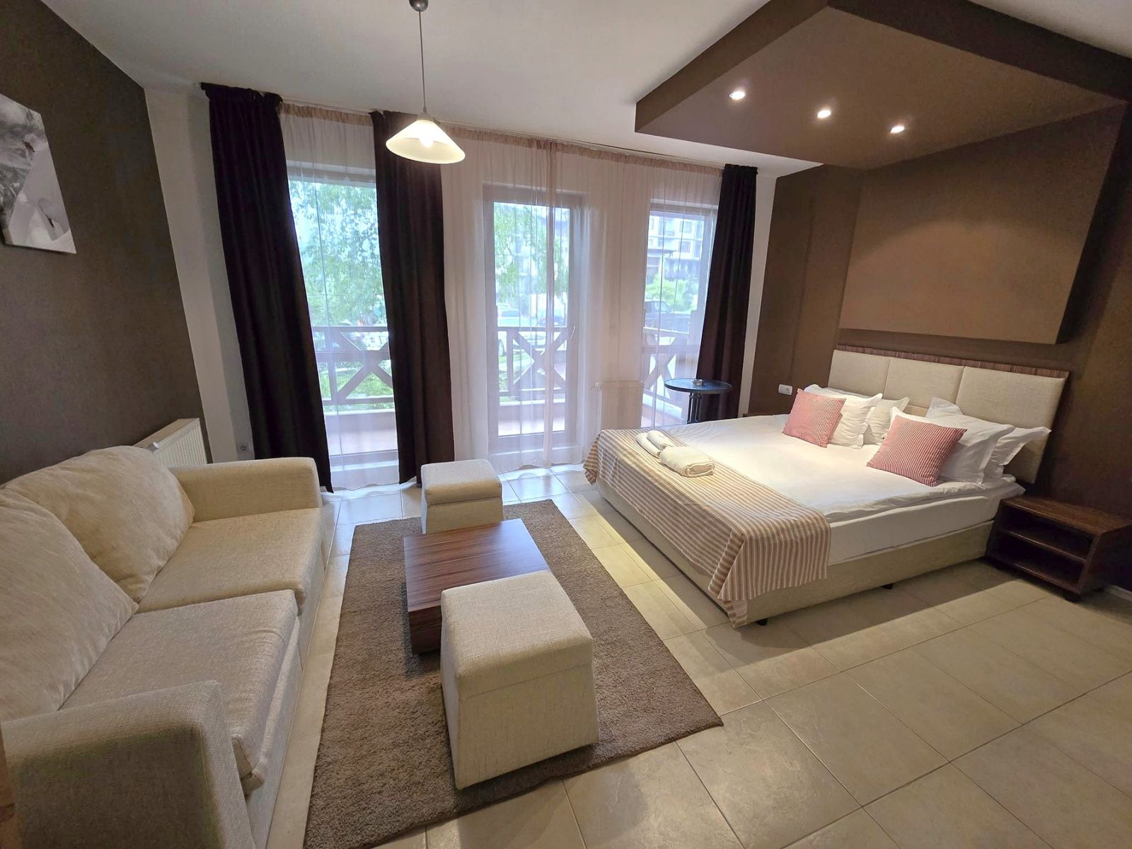 Стилно обзаведено студио за продажба в хотелската част на Green Life, Банско