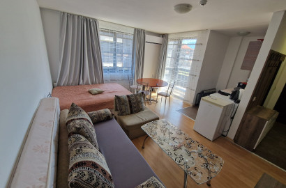 Двустаен апартамент до ски лифта в Mountain Paradise by Walnut trees