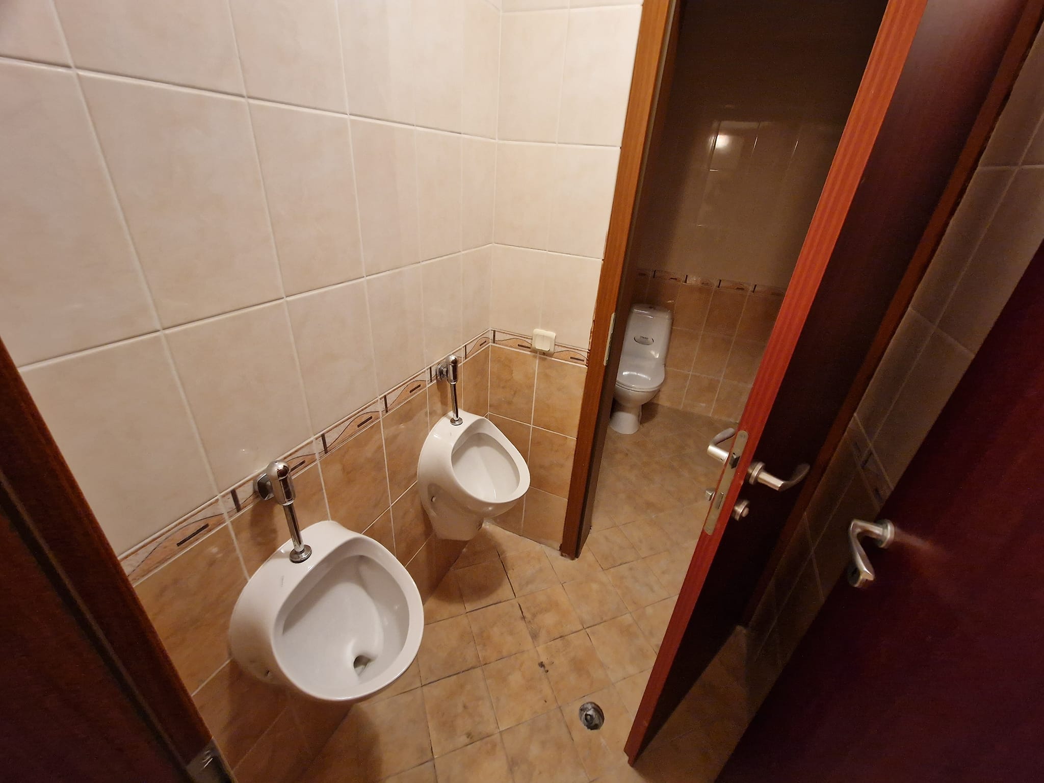 За продажба: Ресторант с ТОП локация в Банско!