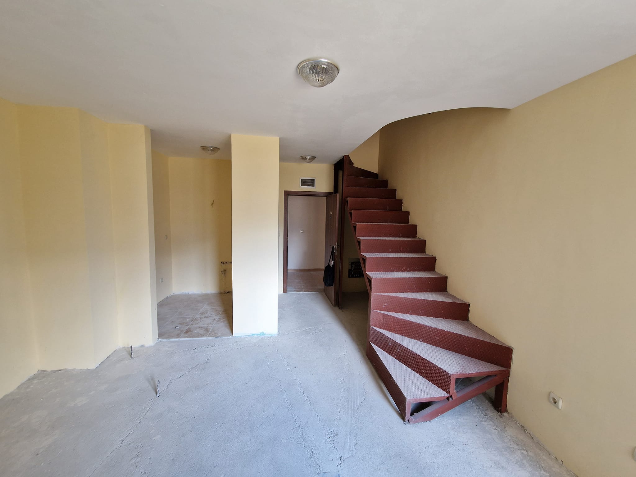 Мезонет с една спалня за продажба с ниска такса поддръжка в Банско до Ски лифта