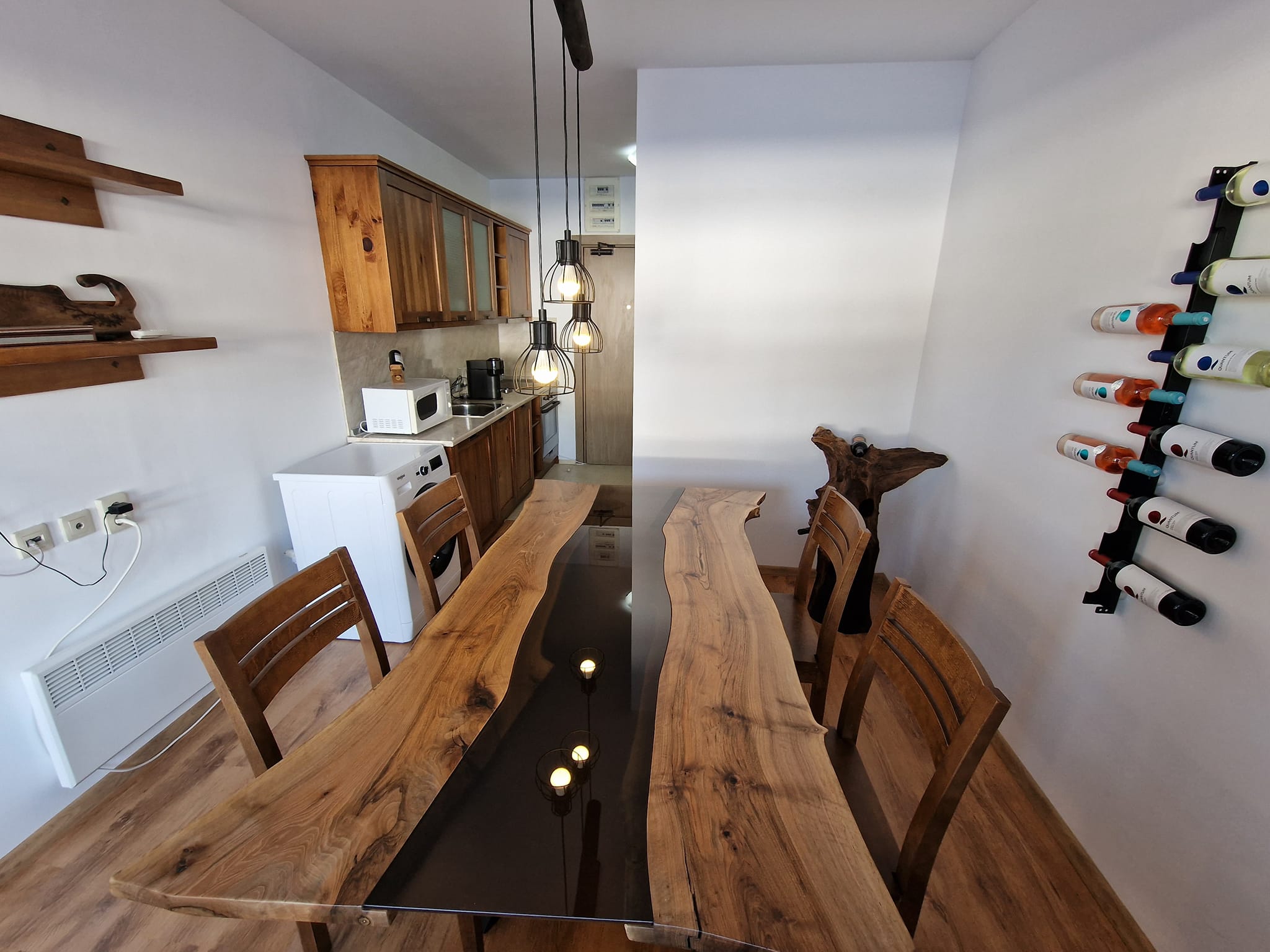 Уникален апартамент в сграда St.Johns Hill с фронтална гледка към Пирин планина