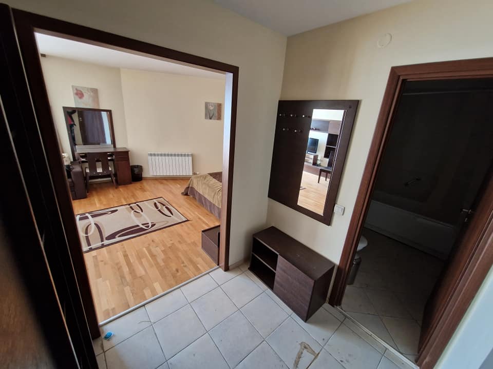 Голямо студио с прекрасна гледка към Рила планина и Банско