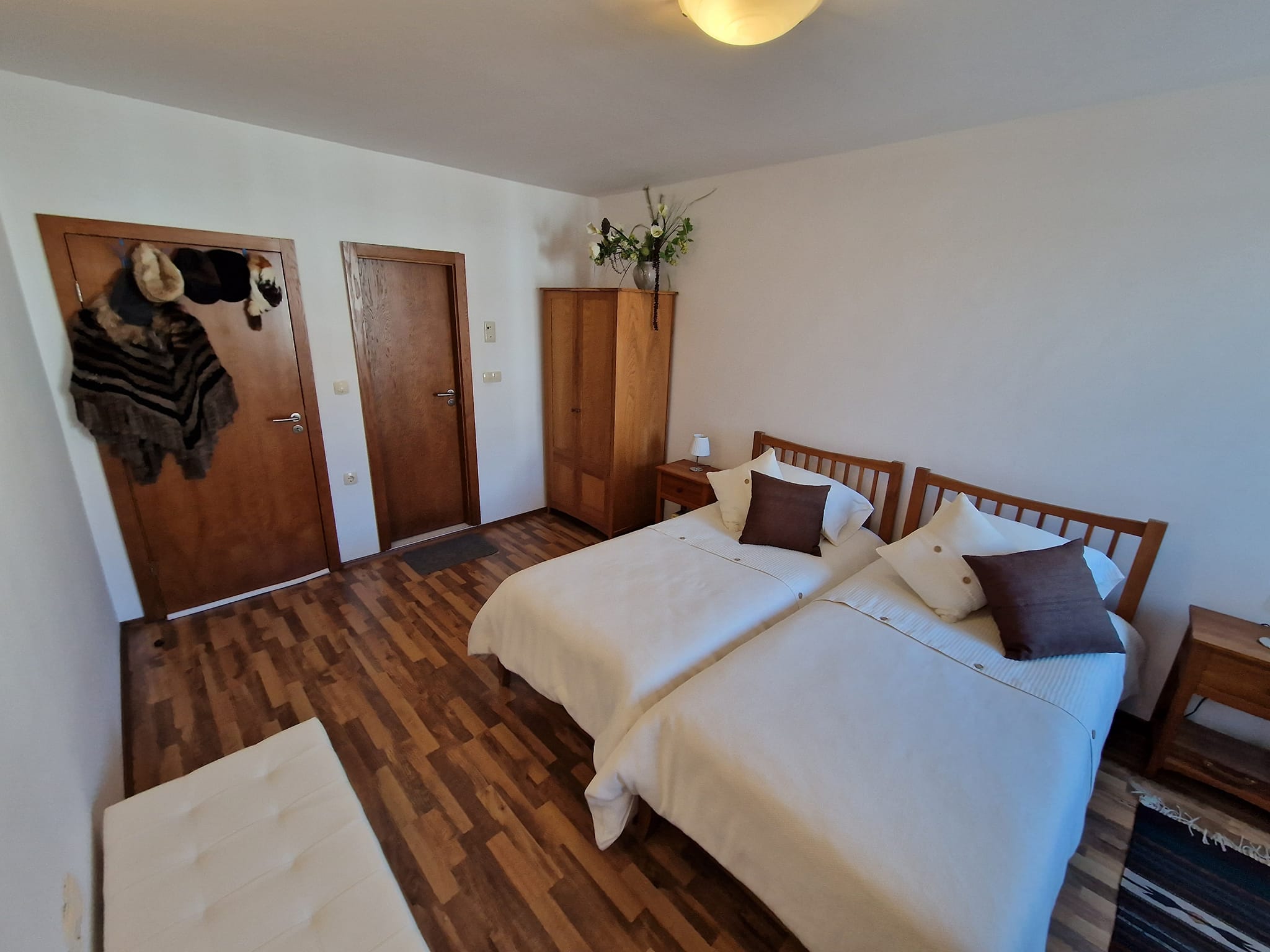 Уникален четиристаен апартамент със зашеметяваща гледка към три планини и град Банско