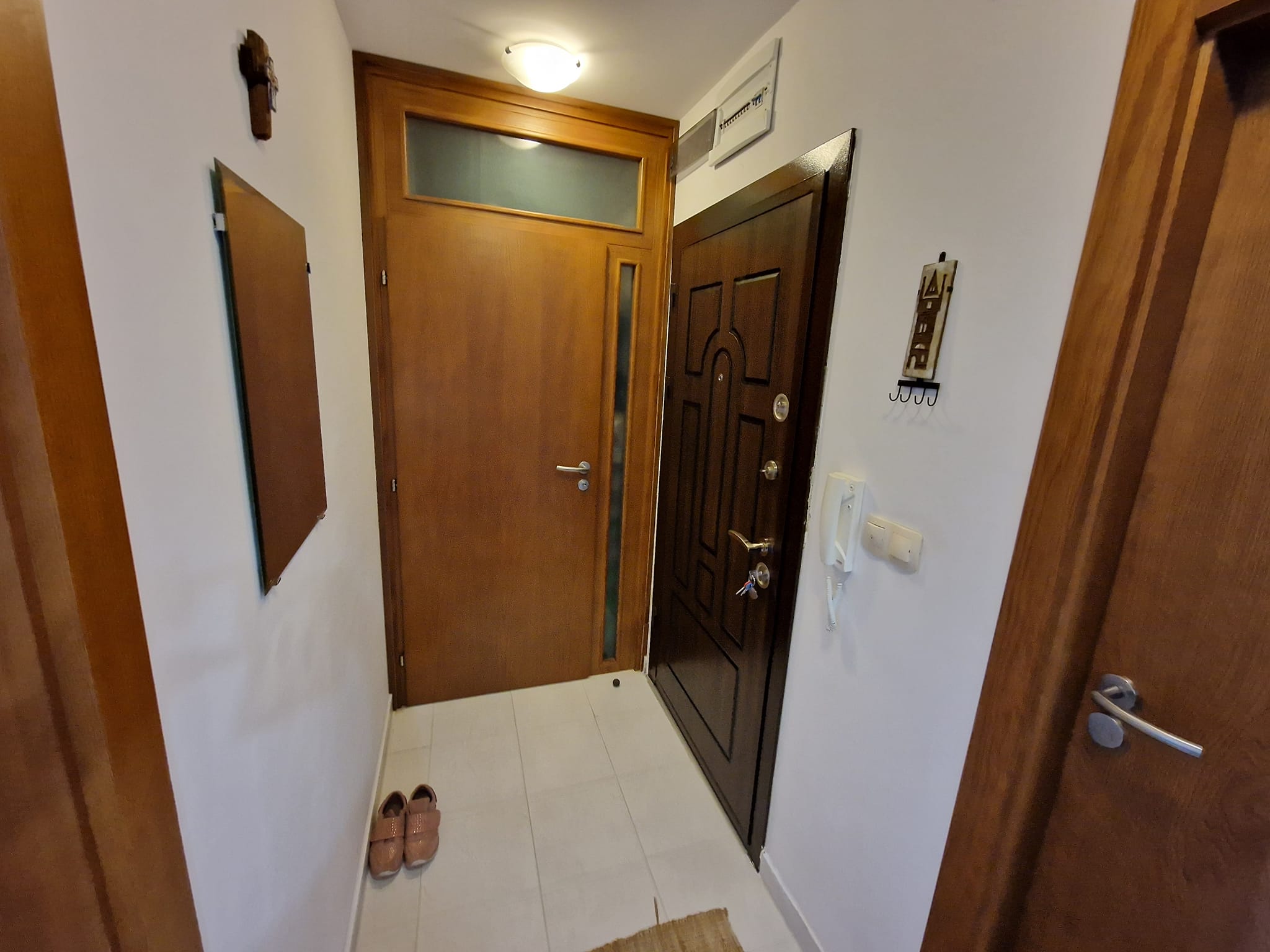 Уникален четиристаен апартамент със зашеметяваща гледка към три планини и град Банско