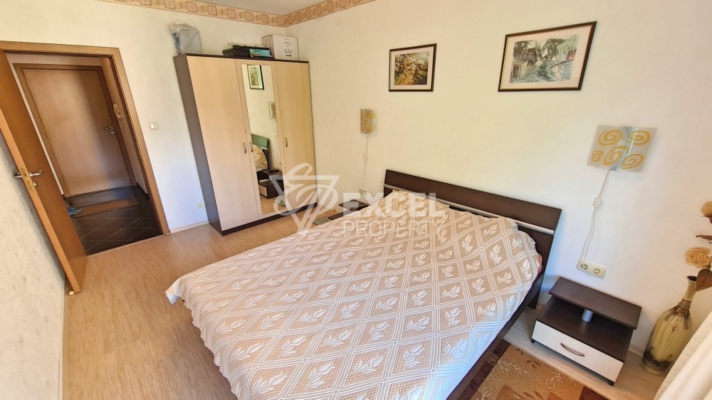 Двустаен обзаведен апартамент в самия център на Слънчев бряг - Кубан