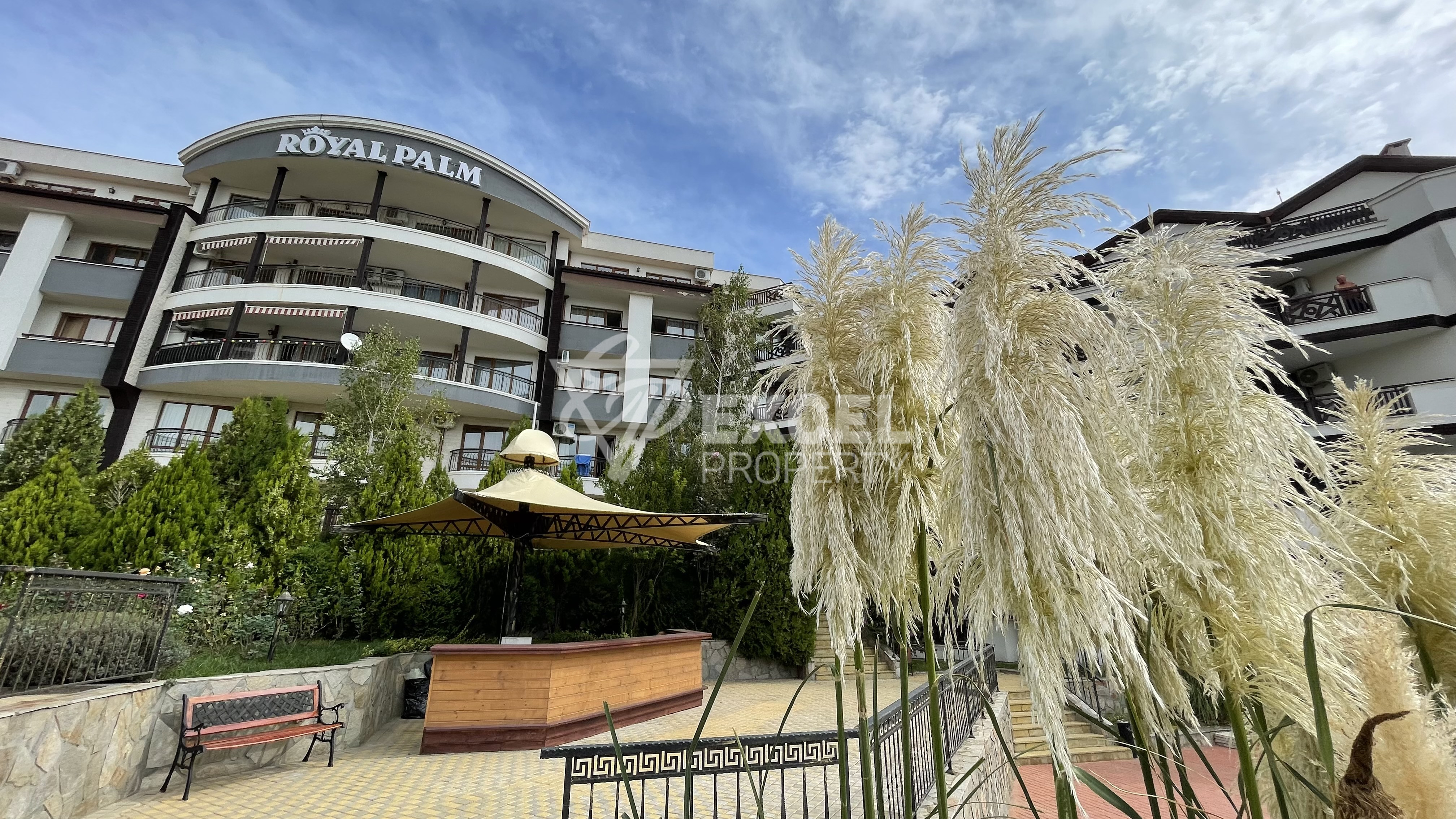 Просторно студио на 200м от плажа в Свети Влас