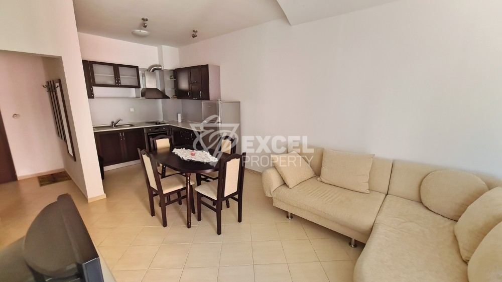 Красиво обзаведен двустаен апартамент в северната част на слънчев бряг