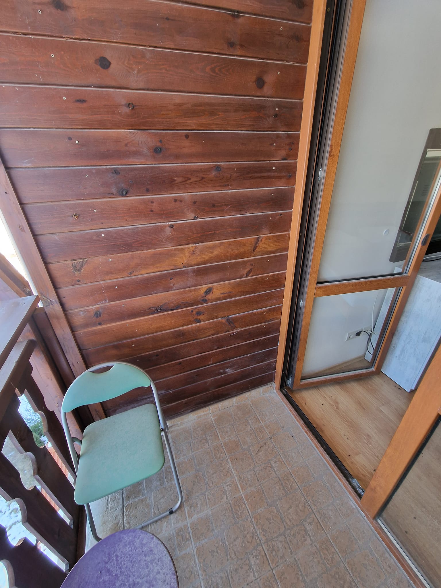 Студио с тераса и красива гледка към Пирин за продажба в Банско