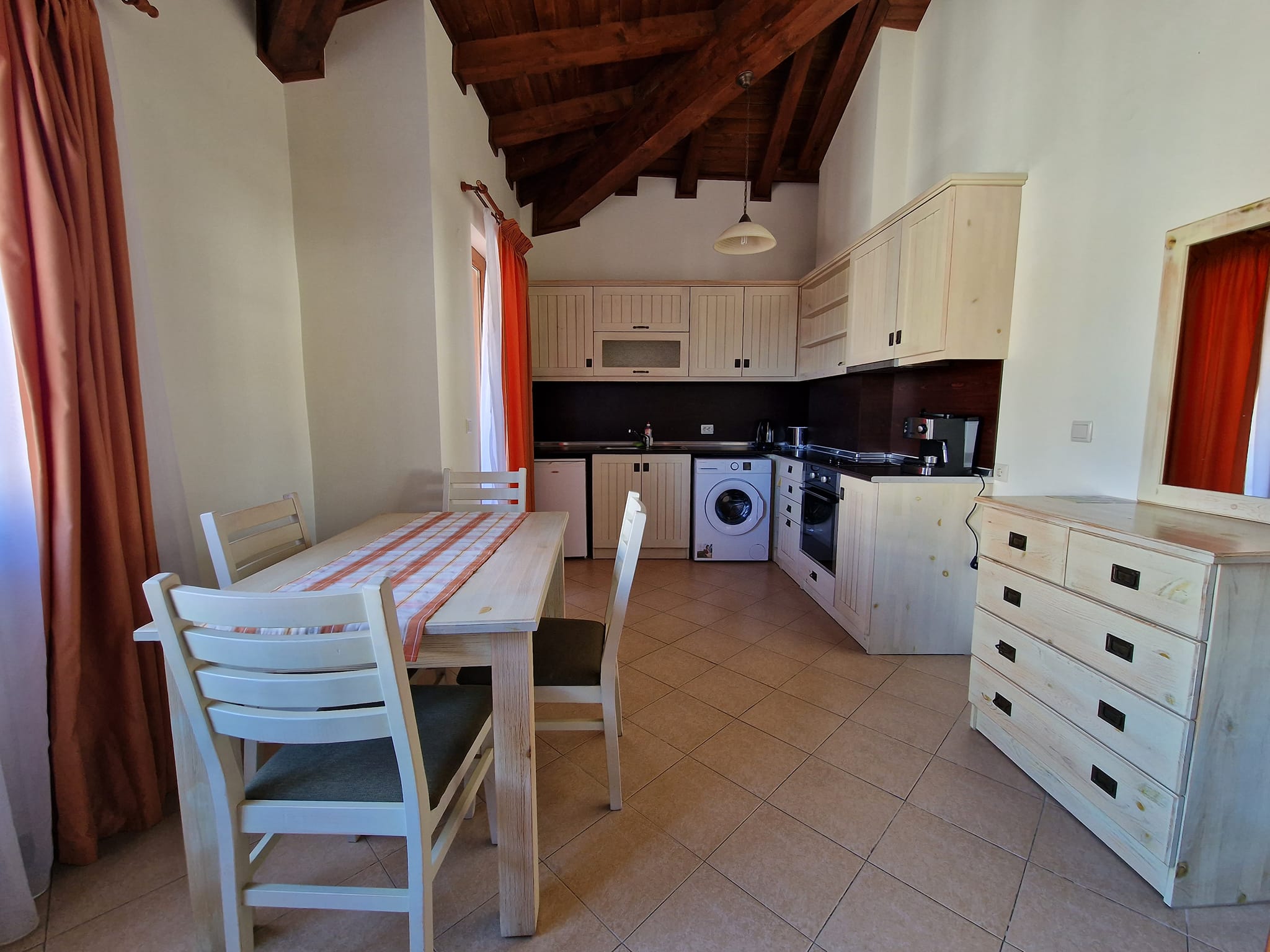 Апартамент с три спални за продажба в Пирин Голф, Разлог! Изгодна цена!